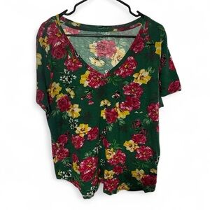 Torrid Green Floral V-Neck Tee